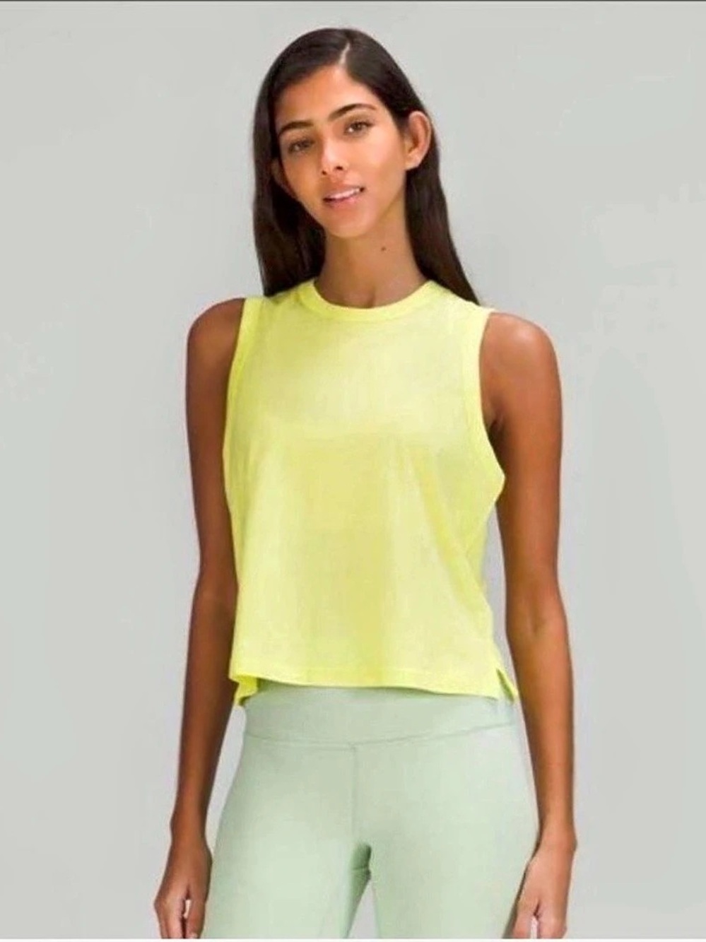 lululemon Classic Fit Cotton Blend Tank Top in Electric Lemon size 4